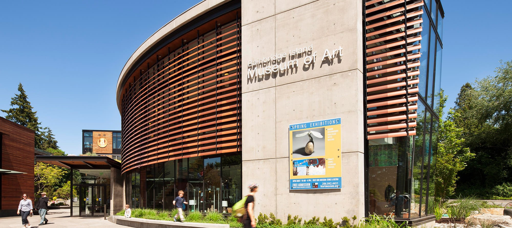 Bainbridge Island Museum of Art, Exterior Entry