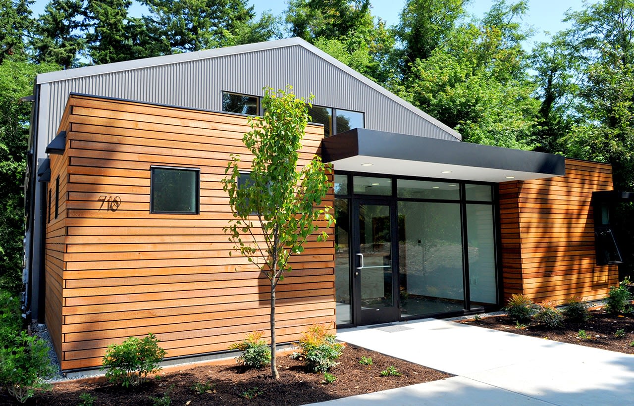 Granero Office Building, Exterior View, Entry