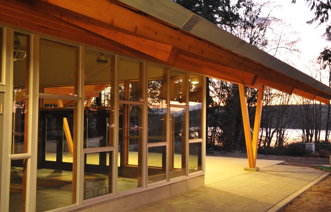 S'Klallam Tribe Youth Center, Exterior