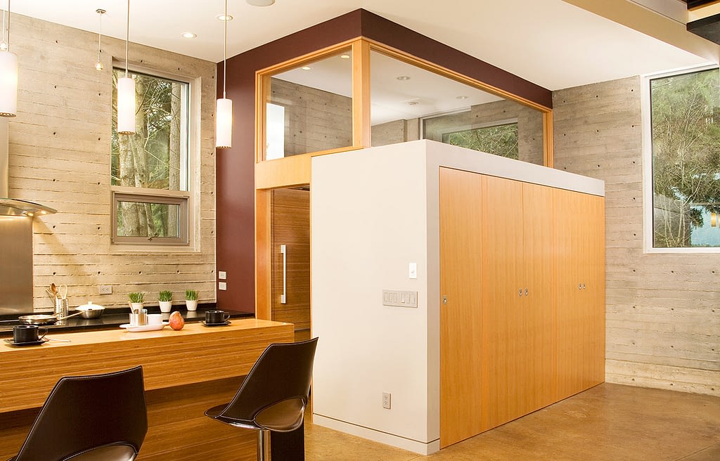 Hansen Road House, Interior