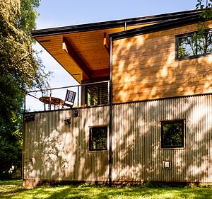 Musicians House, Exterior, Side