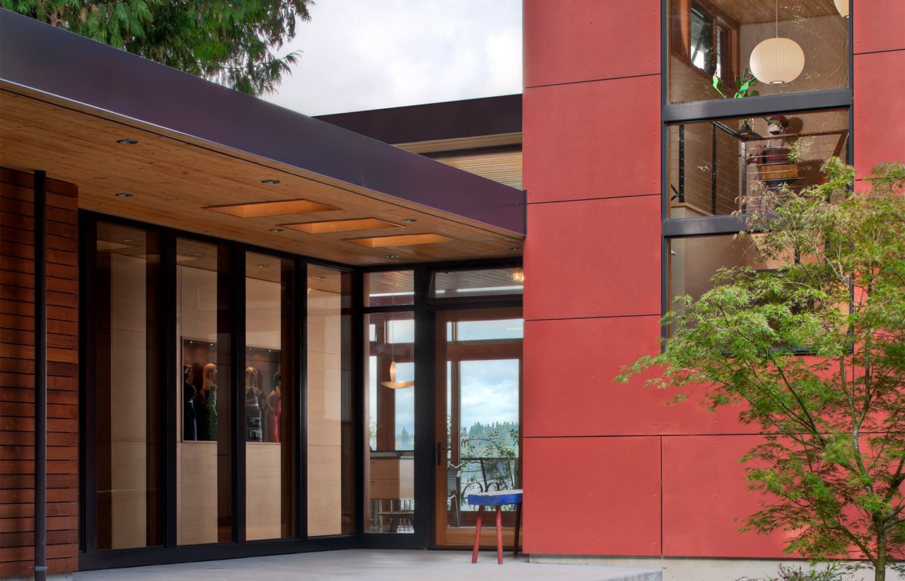 Arrow Point Residence, Exterior