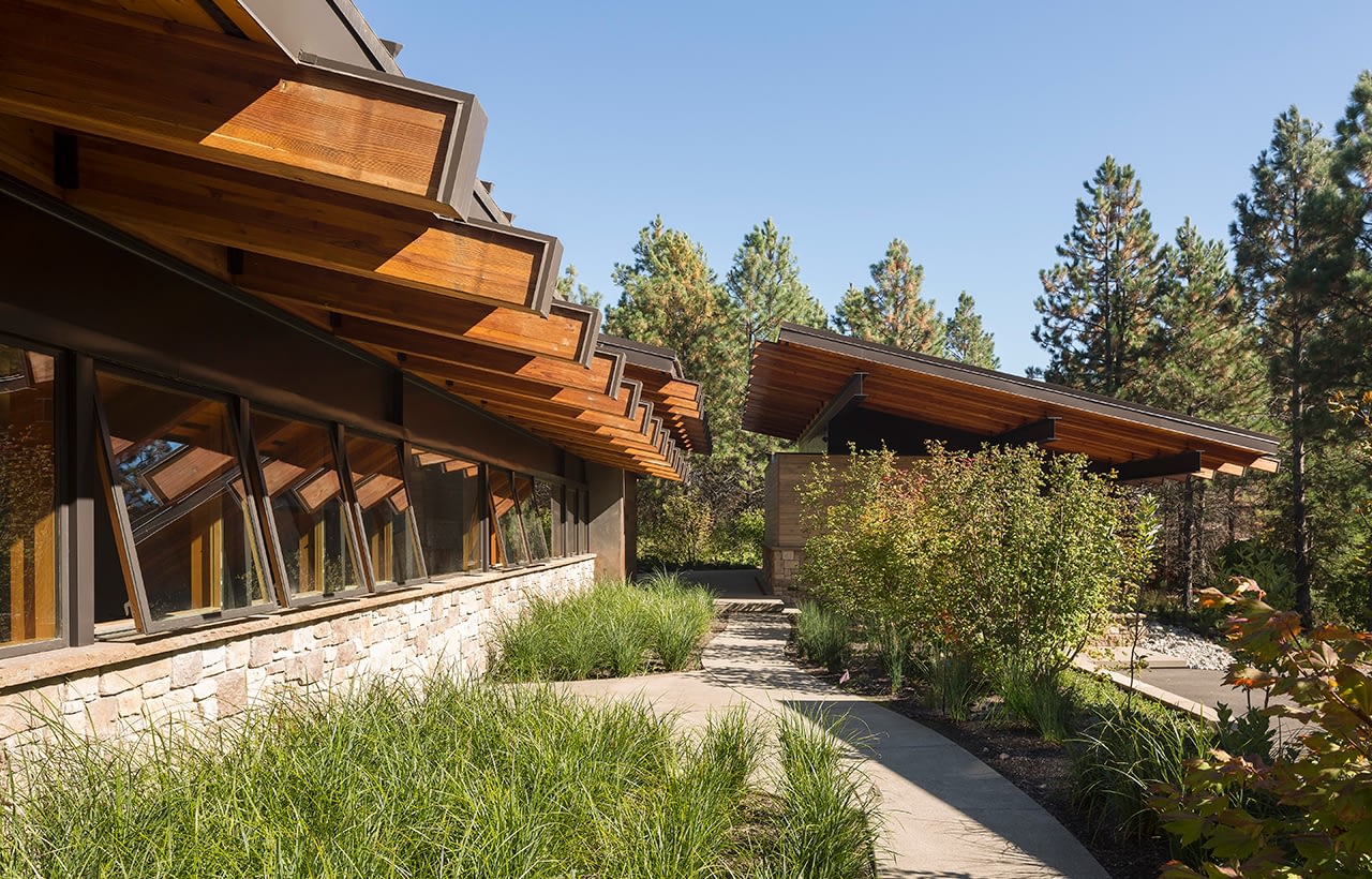 Tumble Creek Residences, Exterior, Walkway View