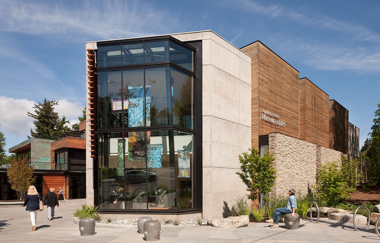 Bainbridge Island Museum of Art, Exterior